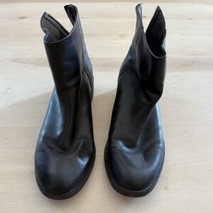 Sperry Black Ankle Boots for Women